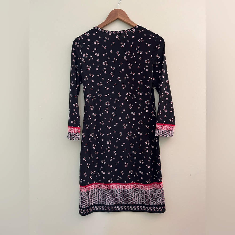 Max Studio Black and Pink Floral Blouse - Picture 5 of 7